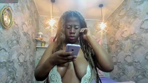 Nefer  online show from September 2025 08:41:02 AM