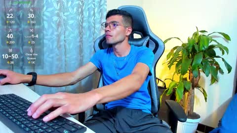 Snapshot of negreteth88 chatting on February 2025 12:09:01 AM Fernando Negreteth online show from February 2025 12:09:01 AM