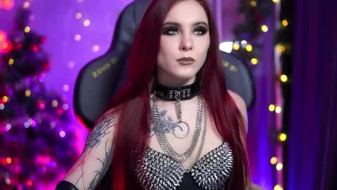    online show from December 2025 12:43:01 PM