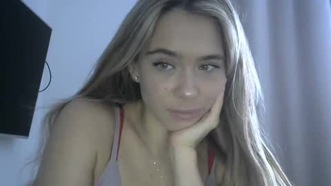 nelly_fortu online show from January 2026 11:23:02 AM