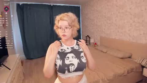 nelly_gloss online show from June 2026 07:40:02 AM