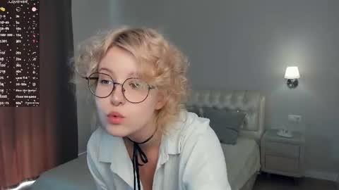 nelly_gloss online show from July 2026 07:45:01 AM