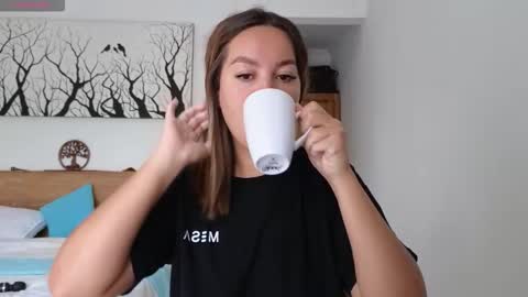 Snapshot of nellyfischer chatting on November 2025 11:58:01 PM Nelly online show from November 2025 11:58:01 PM