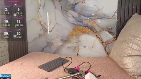 Snapshot of nena_cupcake_ chatting on November 2025 11:21:02 AM Salome Nena cupcake online show from November 2025 11:21:02 AM