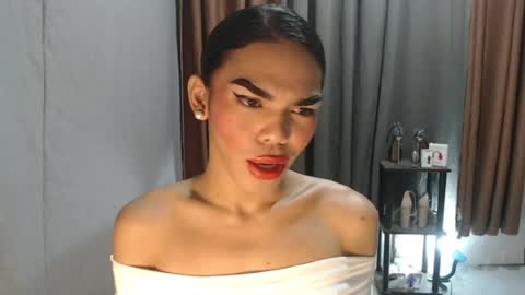 Snapshot of neomi_hardcock chatting on July 2026 12:25:02 AM neomi online show from July 2026 12:25:02 AM