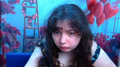 Snapshot of neonilalisova chatting on April 2026 11:18:02 AM NeonilaLisova online show from April 2026 11:18:02 AM