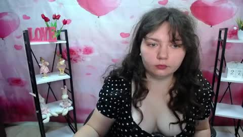 Snapshot of neonilalisova chatting on May 2026 05:04:02 AM NeonilaLisova online show from May 2026 05:04:02 AM