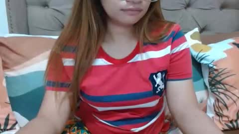Snapshot of nerdysweetpinay chatting on September 2025 01:32:01 PM nerdysweetpinay online show from September 2025 01:32:01 PM