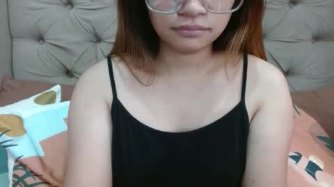 Snapshot of nerdysweetpinay chatting on September 2025 02:46:01 AM nerdysweetpinay online show from September 2025 02:46:01 AM
