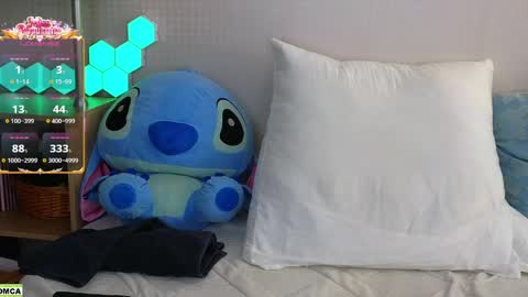 Snapshot of nevergiveup_1 chatting on April 2026 09:18:01 AM never give up online show from April 2026 09:18:01 AM