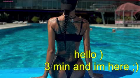 Snapshot of nevergiveup_1 chatting on April 2026 01:23:02 PM never give up online show from April 2026 01:23:02 PM