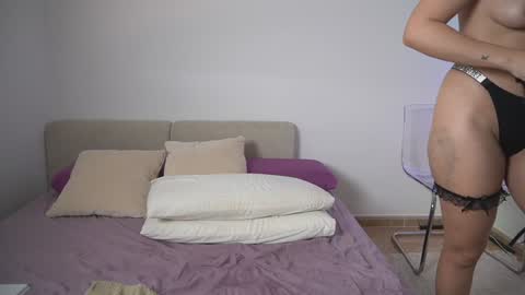 Snapshot of new_dee chatting on November 2025 06:16:02 AM new dee online show from November 2025 06:16:02 AM