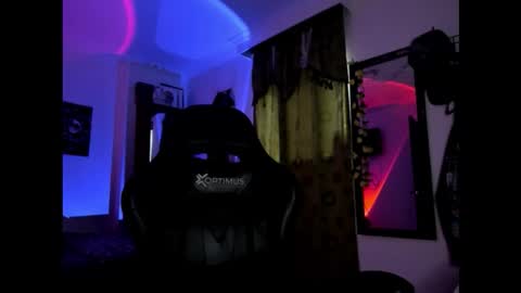 Snapshot of newbigking777 chatting on February 2026 10:18:01 PM newbigking777 online show from February 2026 10:18:01 PM