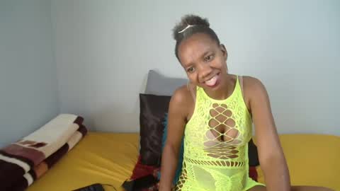 newbootyxx online show from July 2026 07:03:01 AM