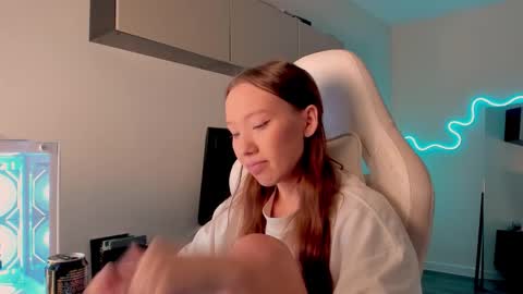 Mina online show from March 2026 08:26:33 AM