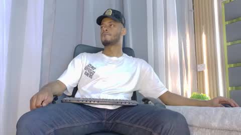 Snapshot of neytanmalcon chatting on February 2026 06:50:02 PM neytanmalcon online show from February 2026 06:50:02 PM