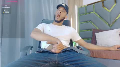 Snapshot of neytanmalcon chatting on February 2026 06:39:02 PM neytanmalcon online show from February 2026 06:39:02 PM