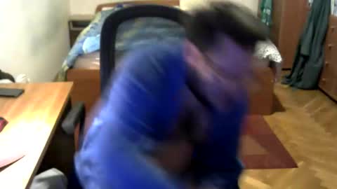 nezoss online show from December 2025 07:47:02 AM