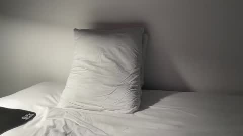 Adrian Von Ziegler online show from October 2025 01:40:02 PM