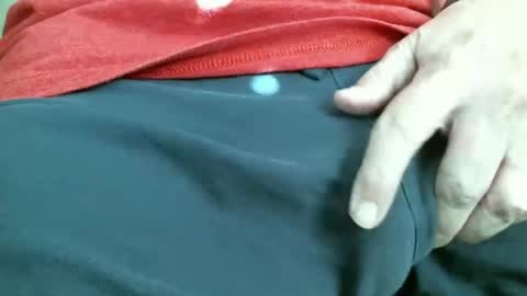 Snapshot of ngurth chatting on November 2025 06:32:01 PM ngurth online show from November 2025 06:32:01 PM