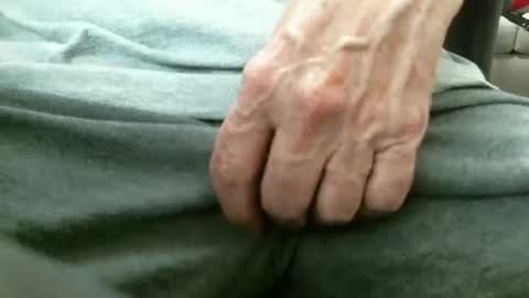 Snapshot of ngurth chatting on March 2026 04:06:02 AM ngurth online show from March 2026 04:06:02 AM