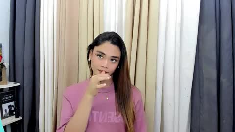 hottie nicole online show from February 2026 02:53:01 AM