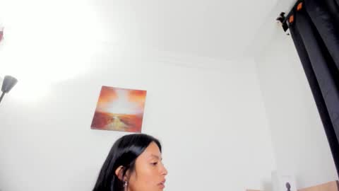 laura  online show from March 2026 03:30:02 AM