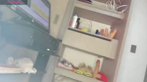 nia brown   online show from July 2026 11:02:01 PM