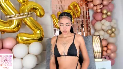 Snapshot of nia_bunny chatting on February 2025 04:56:02 PM Nia online show from February 2025 04:56:02 PM