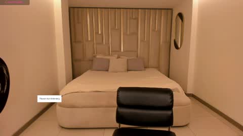 Snapshot of niasalvatore chatting on May 2026 06:57:01 PM Call me Nia online show from May 2026 06:57:01 PM