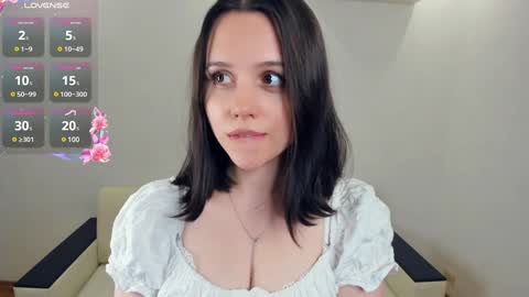 Snapshot of nice_kisss chatting on December 2024 02:42:01 PM Alice online show from December 2024 02:42:01 PM