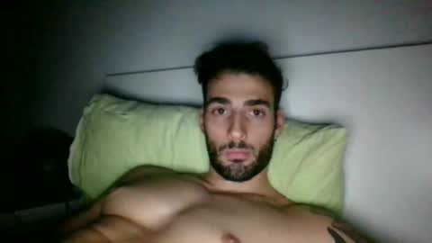 nicegguy9826 online show from November 2025 05:52:02 AM