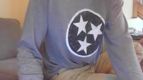 Snapshot of niceguyandrew chatting on December 2024 08:25:02 PM Andrew online show from December 2024 08:25:02 PM