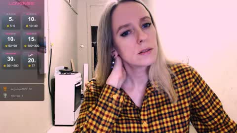 Kathrine online show from April 2026 09:08:02 PM