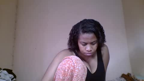 nicelly01 online show from May 2026 08:21:02 AM