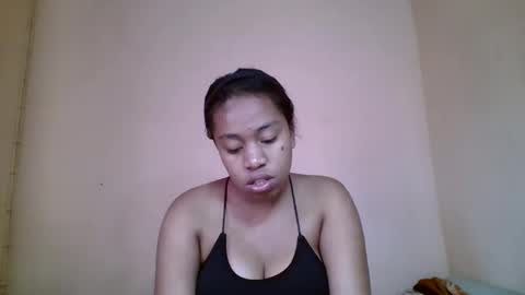 nicelly01 online show from June 2026 06:49:02 AM