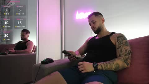 Nicholassx online show from February 2026 05:06:02 PM