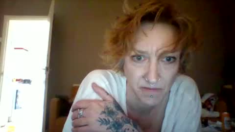 Snapshot of nici1977666 chatting on April 2026 02:11:02 PM nics online show from April 2026 02:11:02 PM