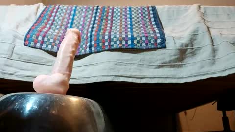 nick99994 online show from November 2025 01:11:01 AM