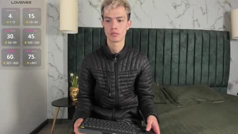 Nick  online show from November 2025 02:06:01 PM