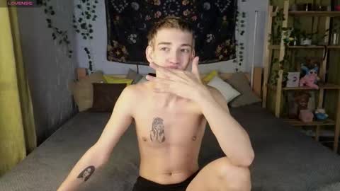 Nick online show from November 2025 05:33:02 PM