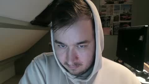 nickjoe2323 online show from October 2025 05:43:01 PM