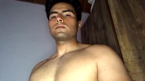 Snapshot of nicktristen_16 chatting on May 2026 04:27:02 PM nicktristen_16 online show from May 2026 04:27:02 PM