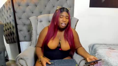 Snapshot of nicky_brown1 chatting on February 2025 07:31:02 PM Nicky Brown online show from February 2025 07:31:02 PM