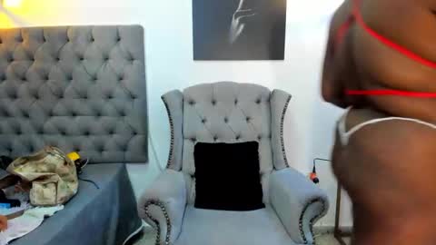 Snapshot of nicky_brown1 chatting on September 2025 07:04:02 PM Nicky Brown online show from September 2025 07:04:02 PM