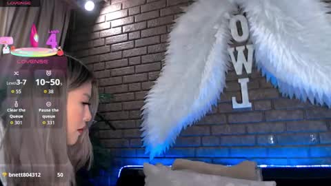 Snapshot of nicky_owl chatting on April 2026 11:13:02 AM Today is my 41st birthday And in 2 hours Im waiting for you on the stream Stock up on tokens and a good mood Nicky online show from April 2026 11:13:02 AM