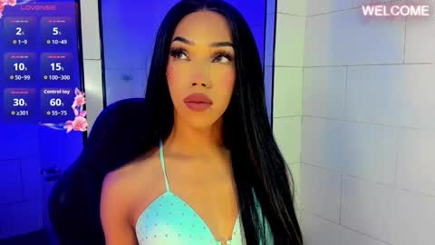 Nicky online show from October 2025 03:08:01 AM