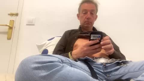 Snapshot of nico181969 chatting on March 2025 01:52:02 AM Nico online show from March 2025 01:52:02 AM