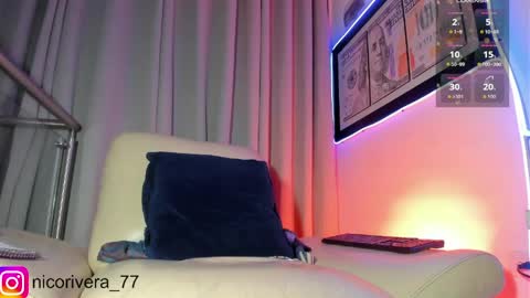 Nicolas online show from April 2026 01:14:02 AM