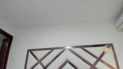 Snapshot of nicohillx chatting on February 2026 09:33:01 PM nicohillx online show from February 2026 09:33:01 PM